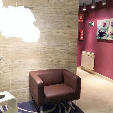 Spacious House In Nyaraló