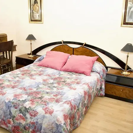 Spacious House In 別荘 アベハール