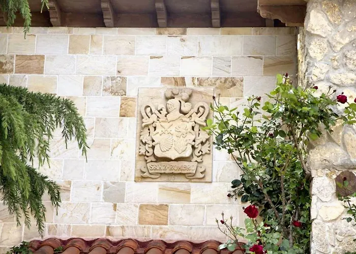 펜션 Spacious House In *