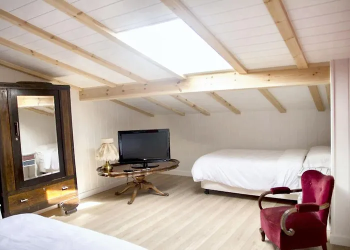 펜션 Spacious House In *